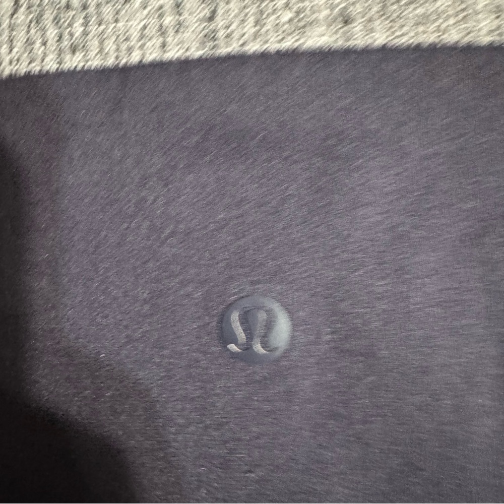 Lululemon Reveal Crop Leggings - Picture 8 of 16